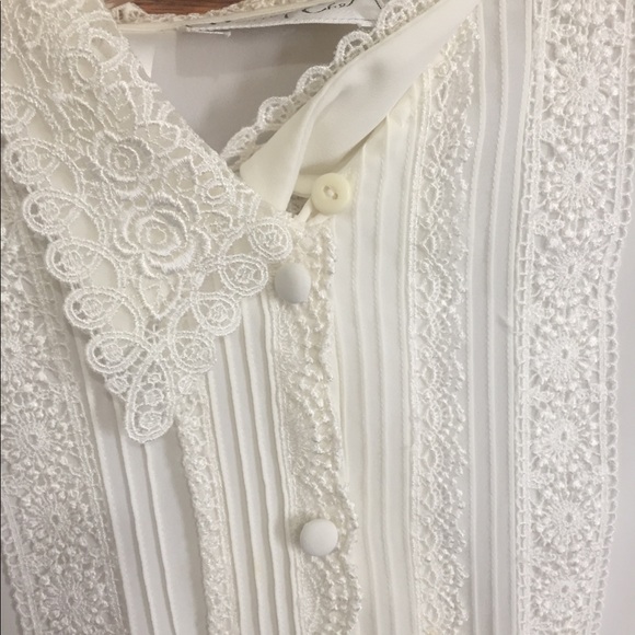 Very Dressy Blouse - Picture 6 of 7